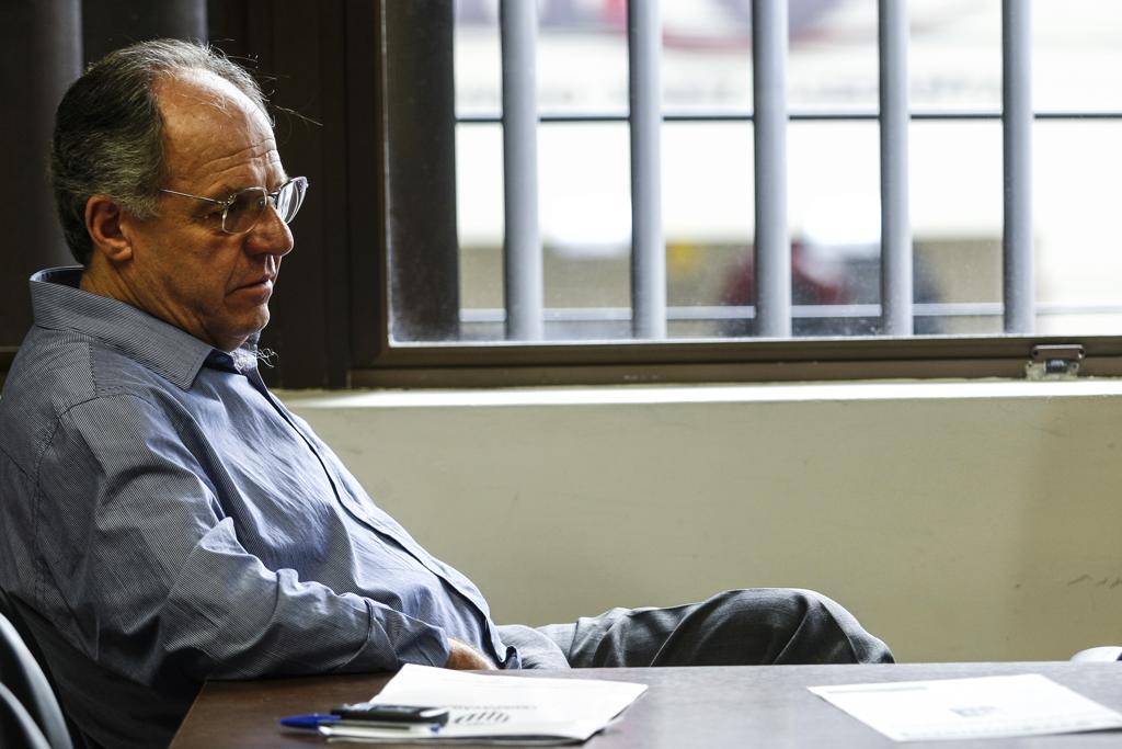 Candidato à reeleição, Hélio Cury teria o apoio de 30 dos 61 votantes para o pleito da Federação Paranaense de Futebol. | André Rodrigues/Gazeta do Povo