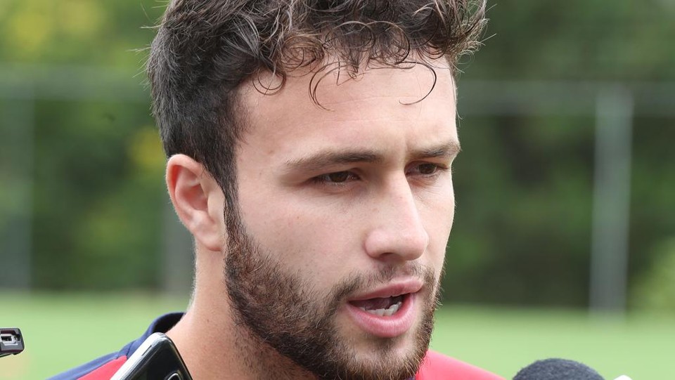 Com os concorrentes fora de condições físicas, o lateral Netinho aproveita para fincar raízes no time titular do Paraná. | Ivonaldo Alexandre/Gazeta do Povo
