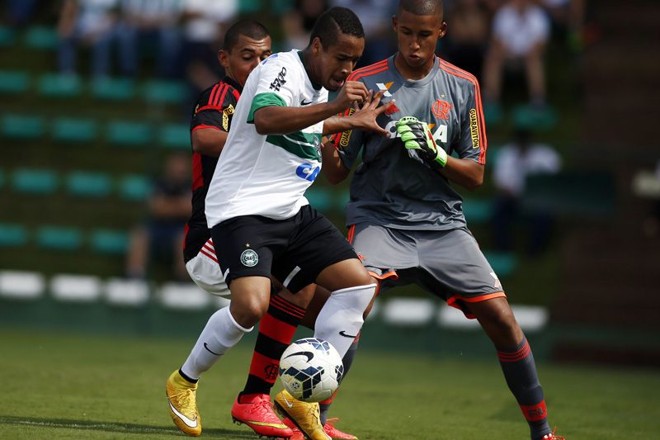 Coxa empata com Flamengo na Copa do Brasil sub-17 | Albari Rosa