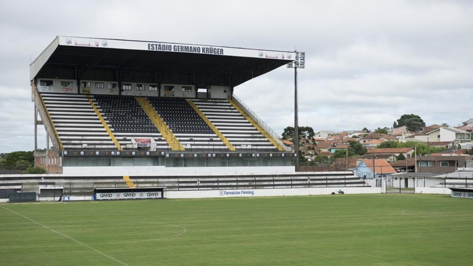 Estádio Germano Krüger vai receber o jogo entre Operário e Atlético pelo Campeonato Paranaense. | Henry Milleo/Gazeta do Povo