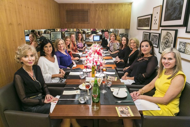 O médico Eliseu Portugal reuniu um grupo de mulheres para jantar no restaurante La Varenne, selecionadas por Chris Bley, para um bate-papo sobre saúde e beleza, na última quinta-feira | Diego Pisante