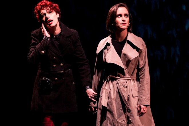 Beije Minha Lápide |