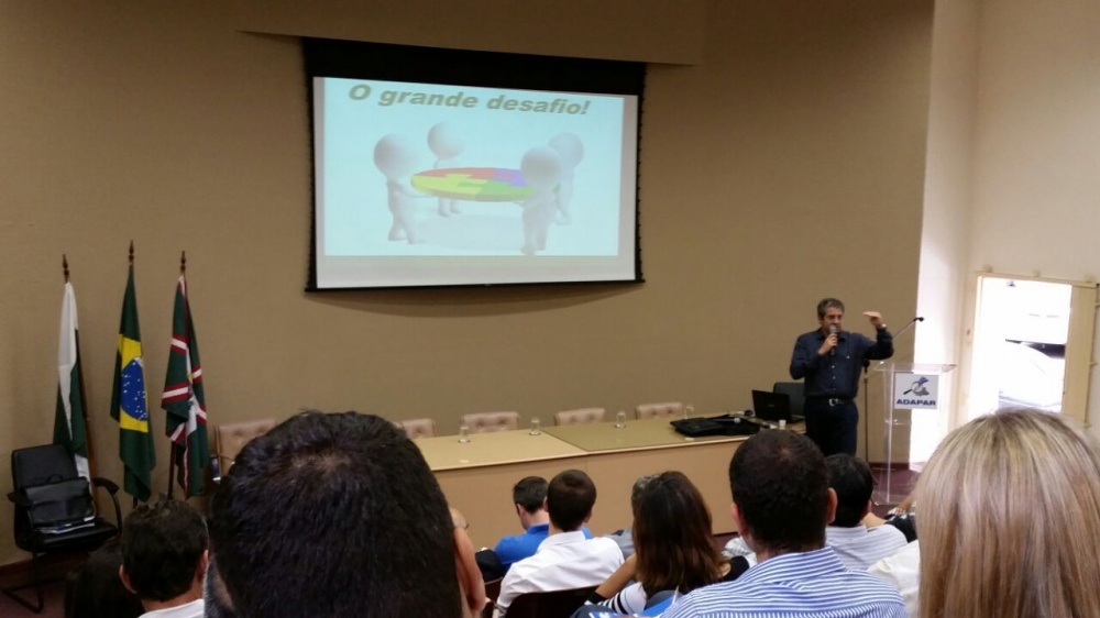 Reunião com representantes de 14 estados em Curitiba começou ontem e termina nesta sexta-feira (20). | Foto: Divulgaa§a£o/mapa