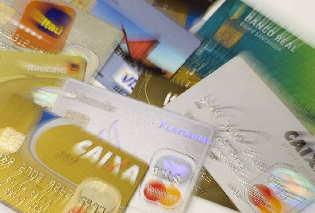 Pesquisa aponta que 41% dos seis mil entrevistados já perderam pontos que expiraram | Daniel Castellano/Gazeta do Povo