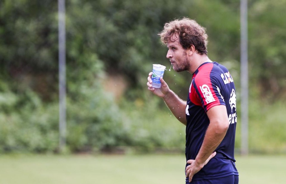 Rodrigo Tosi, que defendeu o Paraná, foi o pior jogador avaliado na primeira fase. | Daniel Castellano/Gazeta do Povo