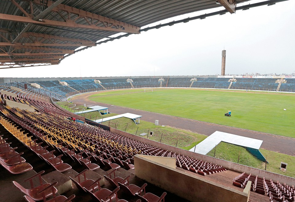 Estádio Municipal Arnaldo Bussato vai receber o clássico entre Paraná e Coritiba domingo. | Cesar Machado/Valepress