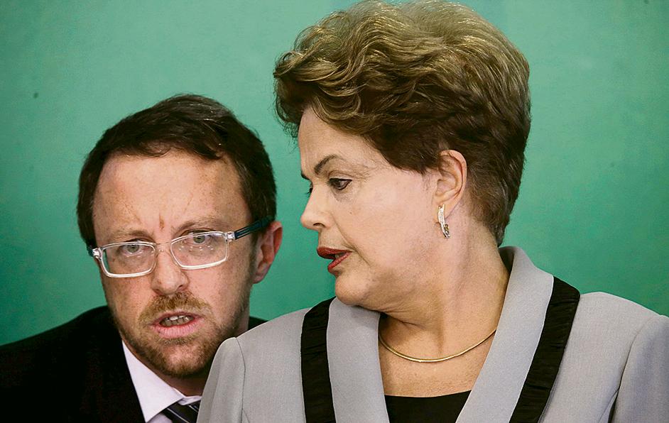 Traumann com a presidente Dilma: saída do ministro já era esperada pelo Planalto. | Ueslei Marcelino/ 
Reuters