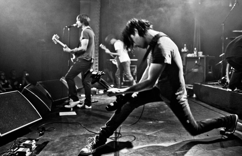 Ash em ação: banda de indie grunge é uma das boas pedidas do dia. | /