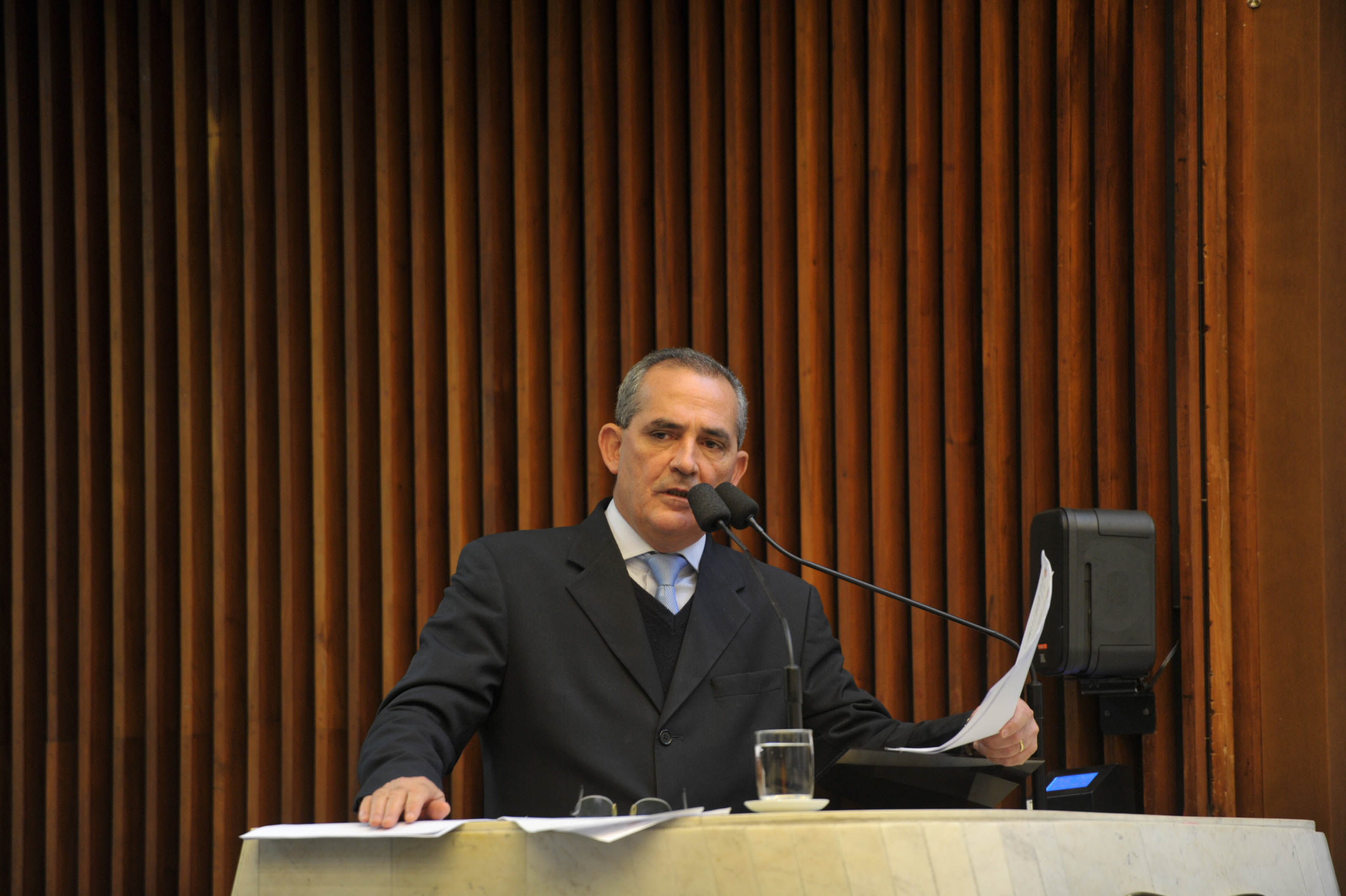 | SANDRO NASCIMENTO/