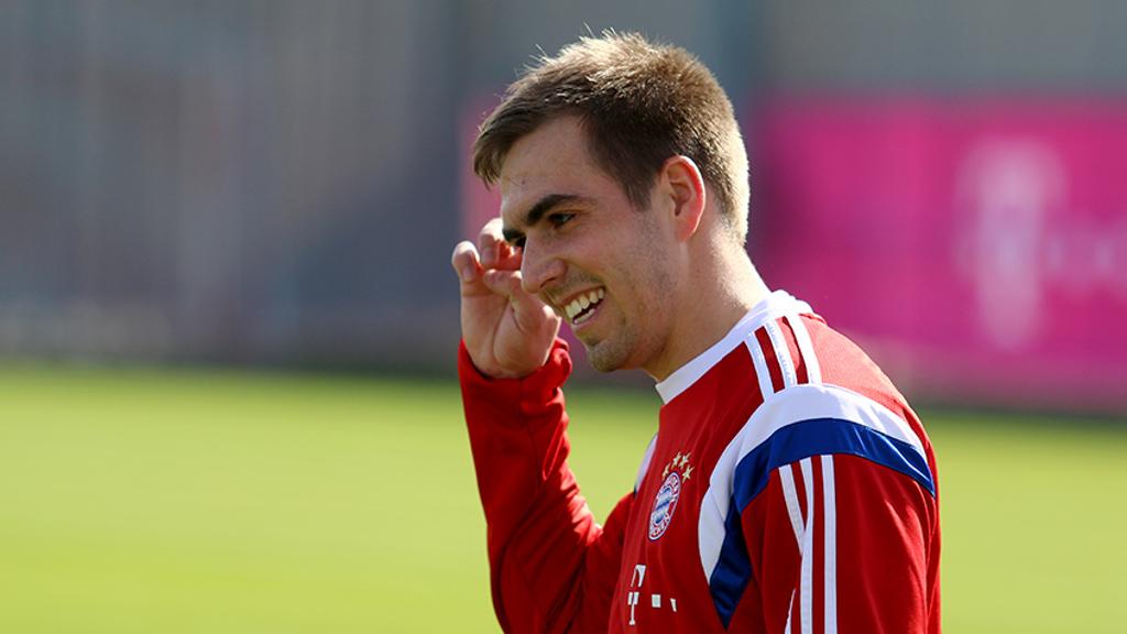 O capitão Philipp Lahm está entre os 18 jogadores convocados por Pep Guardiola para o duelo com o Shakhtar pela Champions. | Bayern de Munique/Divulgação