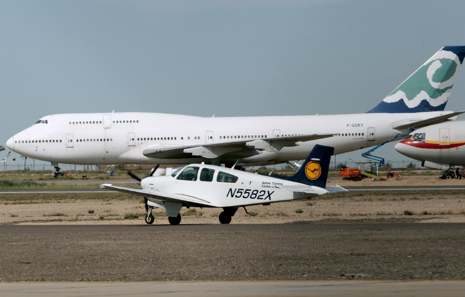 Travamento da cabine foi adotado em 2001 | RALPH FRESO/REUTERS