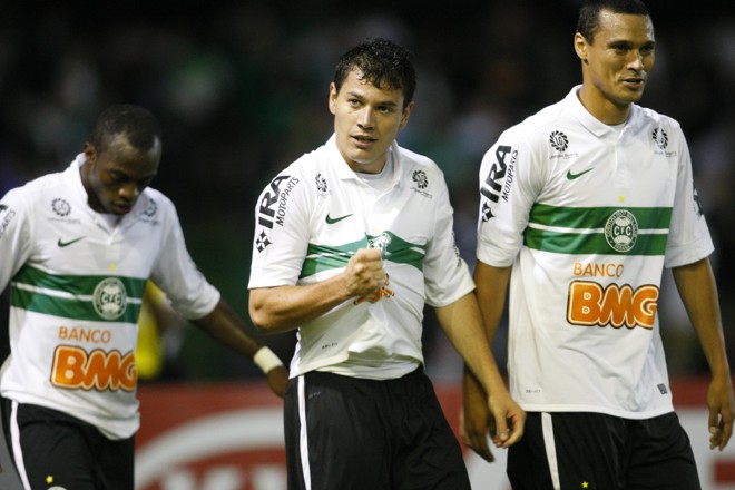 Anderson Aquino estava inspirado e marcou duas vezes contra o Nacional-AM. | Daniel Castellano /Gazeta do Povo