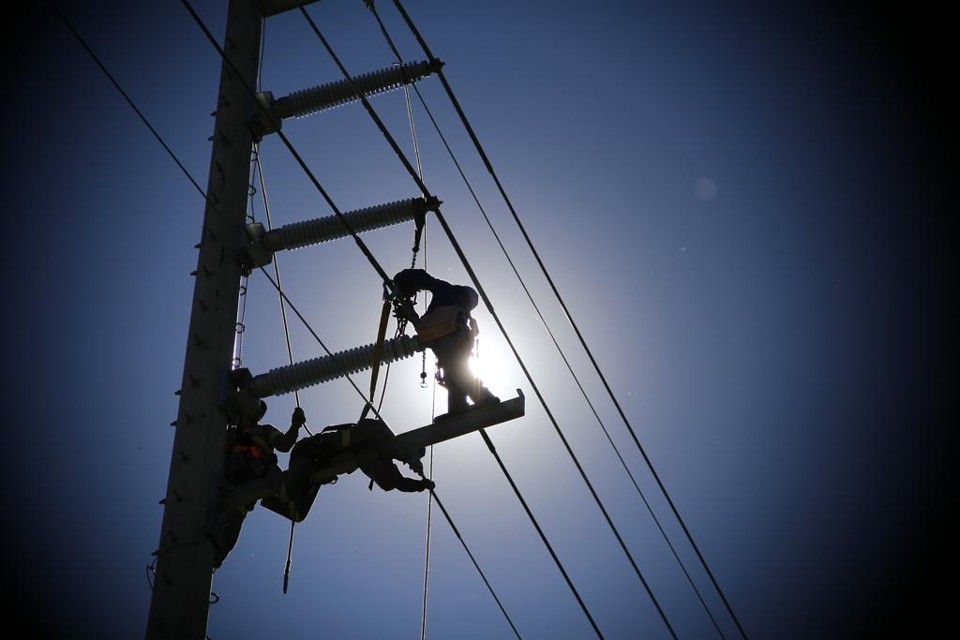 Energia teve reajuste extraordinário em março. | Daniel Castellano/Gazeta do Povo