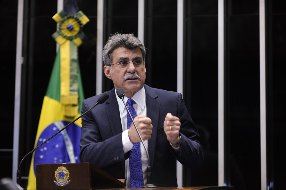 Romero Jucá (PMDB-RR) atendeu vários pedidos dos parlamentares e Orçamento engordou em R$ 13 bilhões | Moreira Mariz/Agência Senado