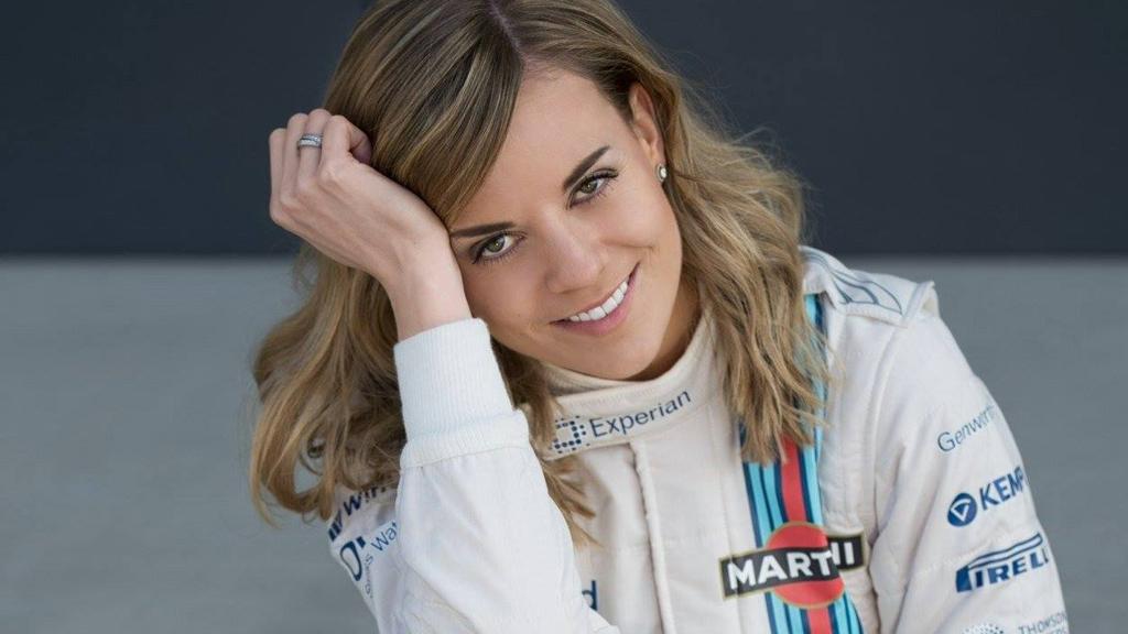 Susie Wolff é piloto de testes da Williams, mas não tem chances de participar de uma corrida. Ela é a quarta piloto da equipe | Reprodução/Facebook