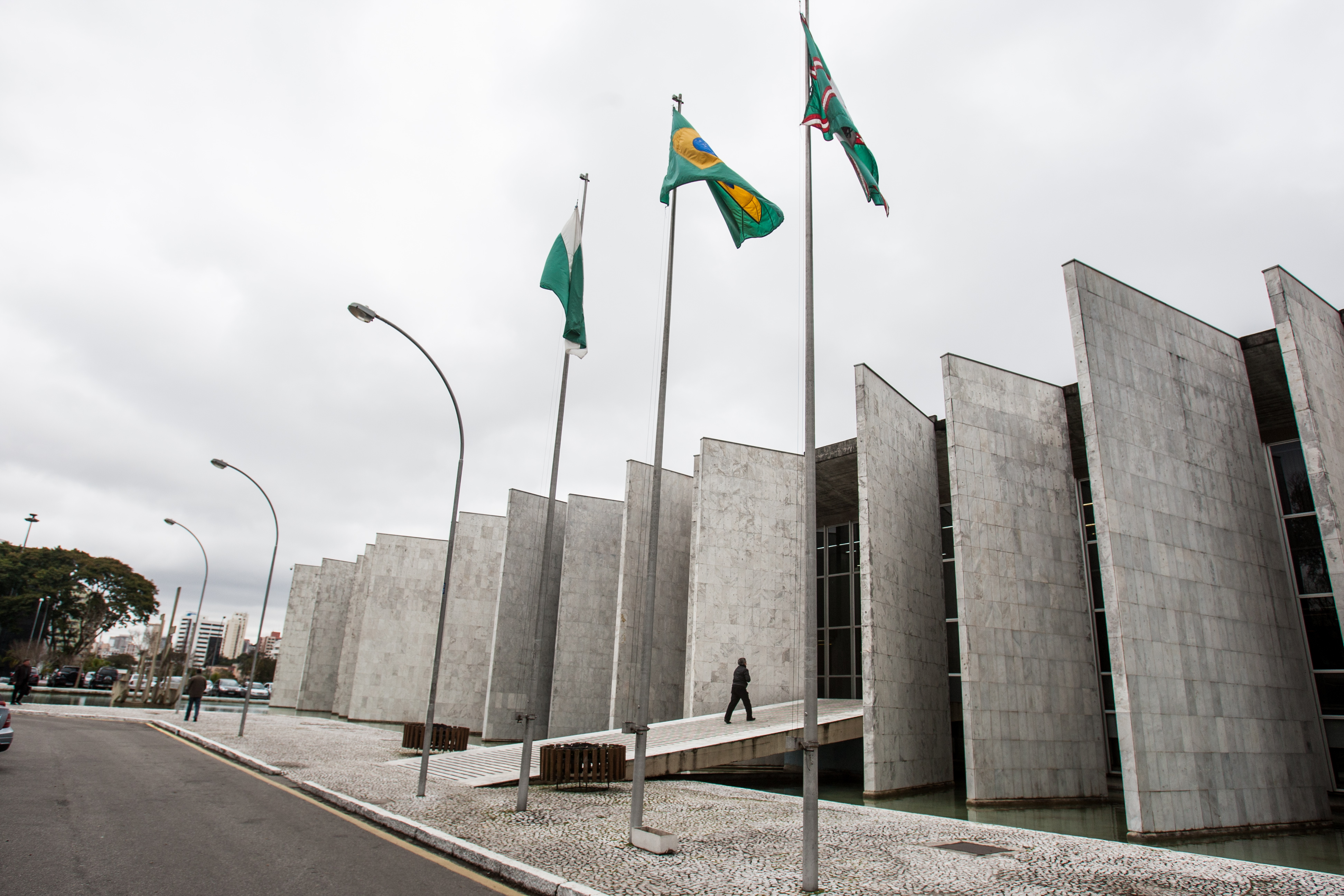 Sede do Tribunal de Contas do Estado: denúncias indicam suspeita de fraude em obra do órgão. | Brunno Covello/Agência de Notícias Gazeta do Povo