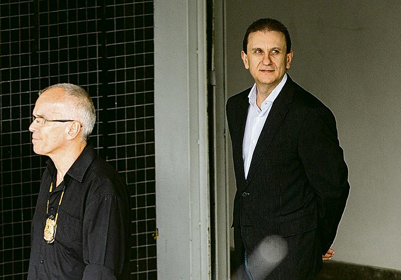 Youssef (dir.) não apresentou provas de sua acusação. | Marcelo Andrade/Gazeta do Povo