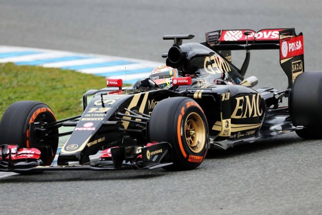 O carro da Lotus. | 