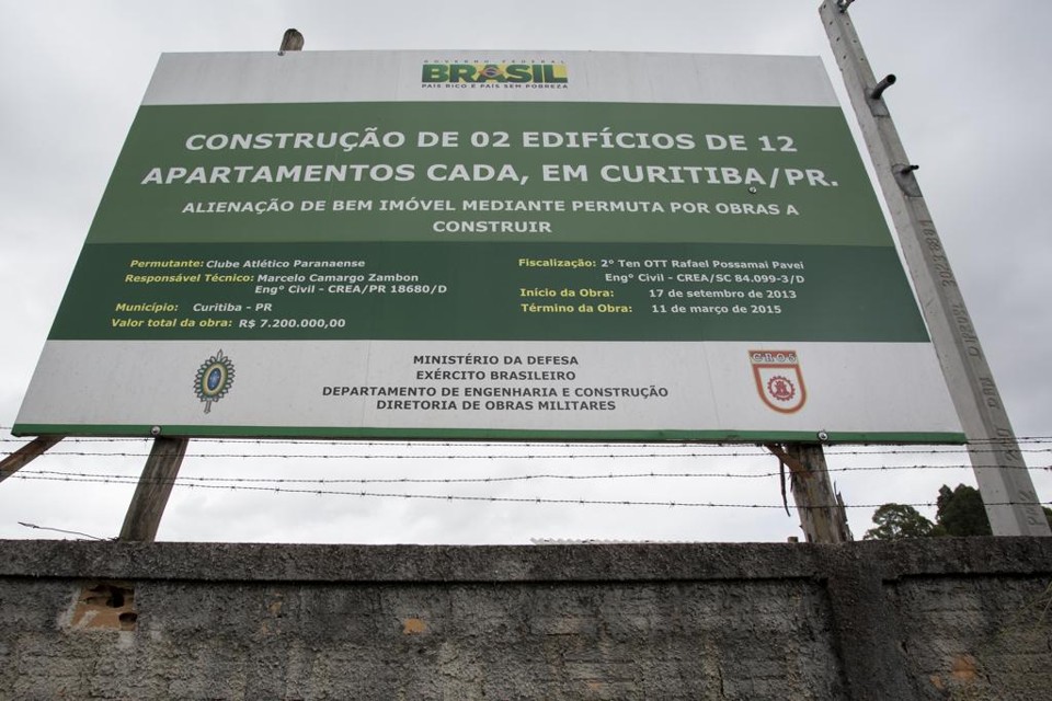 Contrapartida do Atlético, obra em dois edifícios no terreno do Exército não começaram . | Henry Milleo/Gazeta do Povo
