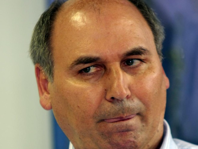 Aquilino Romani (2010/2012) – Após o vexame no estadual, com o rebaixamento para a Série Prata, o dirigente pediu afastamento do cargo. Também sofreu desgaste por participar de um fundo de investimento que tinha direitos econômicos de atletas do clube. | Walter Alves/Gazeta do Povo