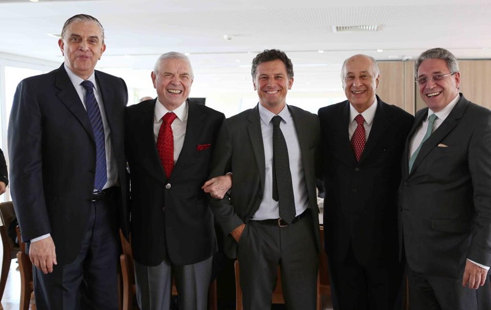 Petraglia, Marín, Gomyde, Del Nero e Bacellar em reunião na CBF que definiu a regra para punir clubes que não pagam salários. | Rafael Ribeiro/CBF