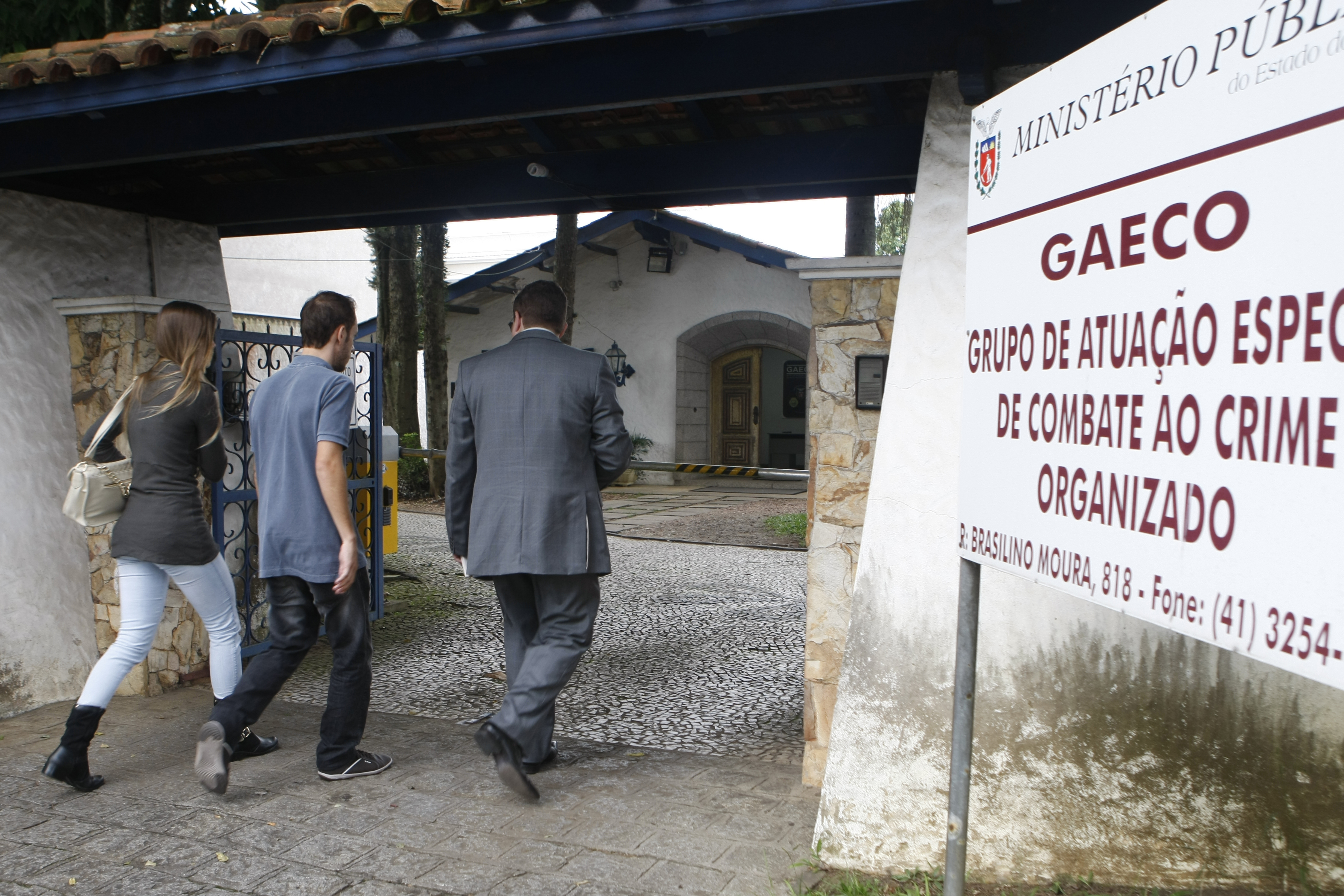Alguns presos na Operação Publicano foram trazidos para o Gaeco em Curitiba. | Aniele Nascimento