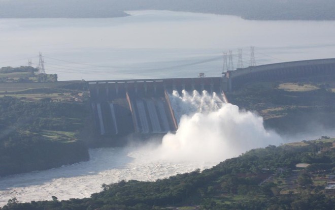 Energia produzida em Itaipu foi reajustada em 46% em 2015. | Christian RizziI/Gazeta do Povo