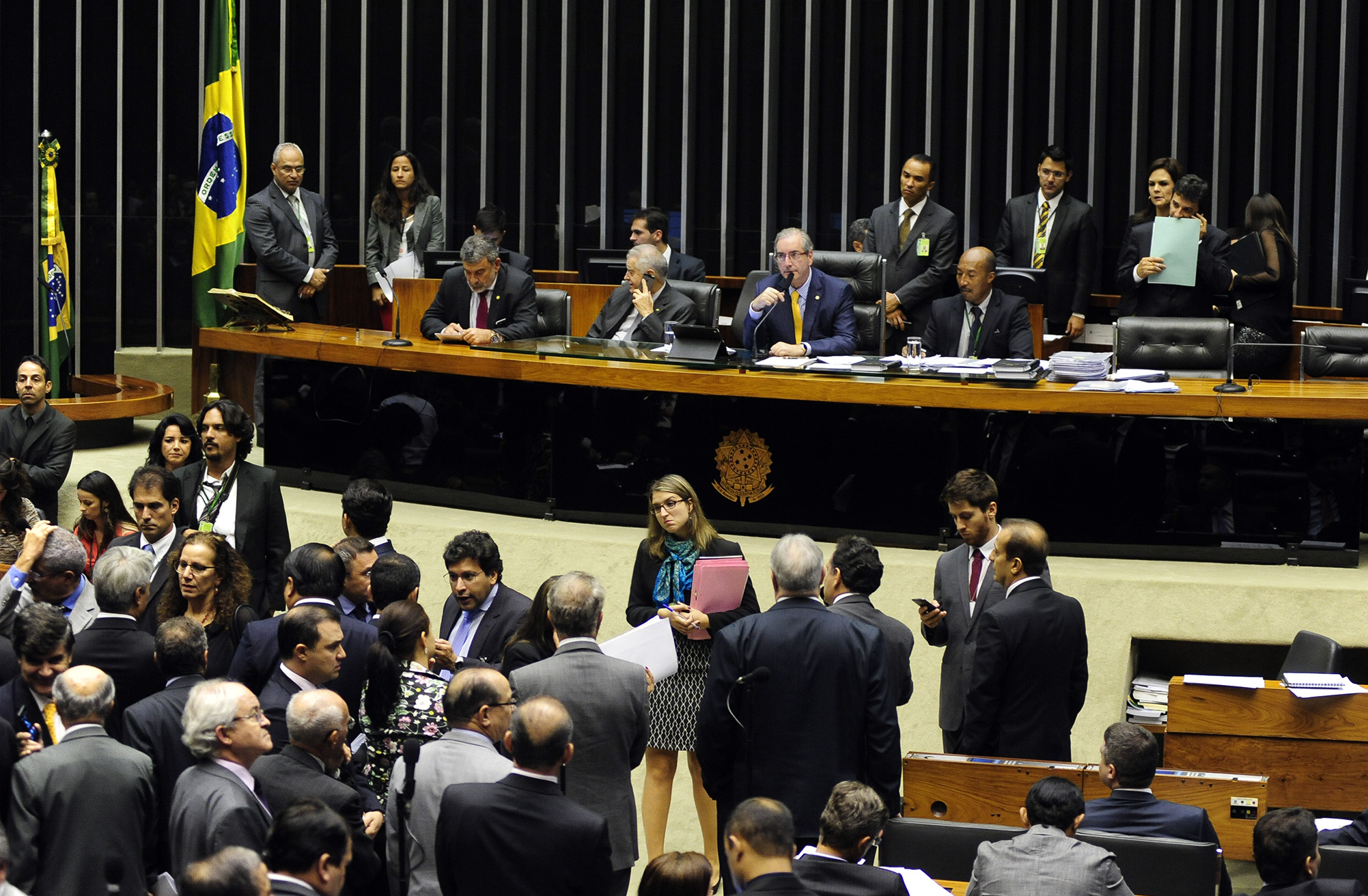 Ao deixar o plenário da Câmara em meio à confusão, Cid afirmou que foi agredido pelos deputados | GUSTAVO_LIMA/Agência Câmara