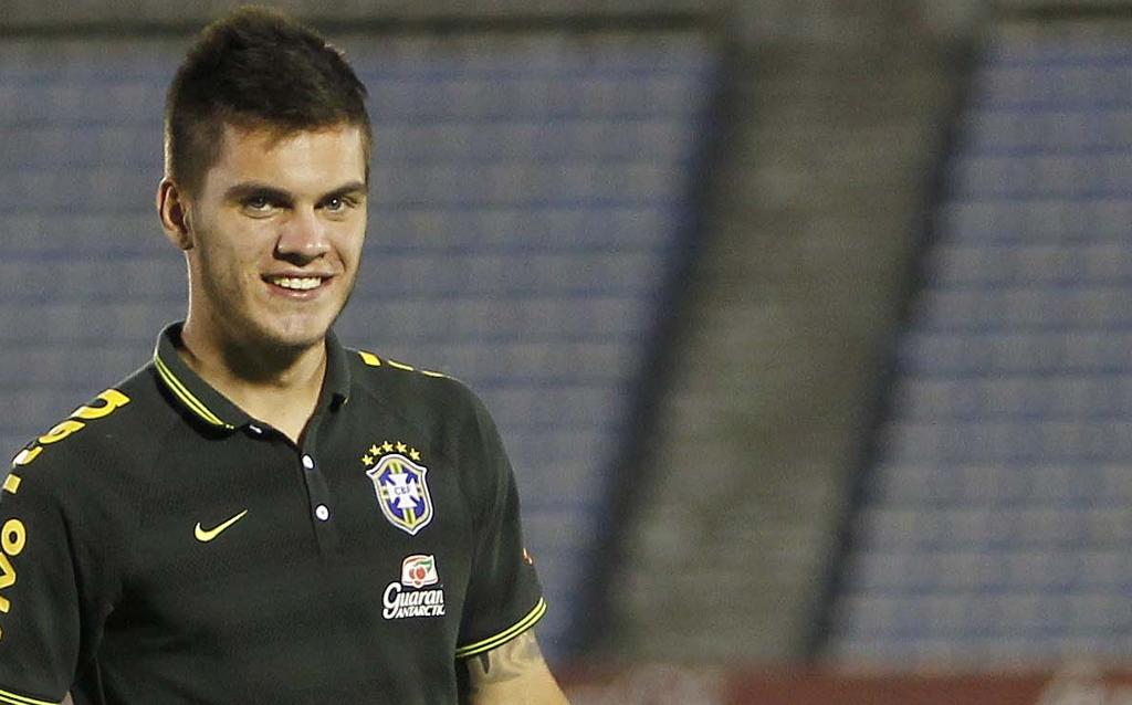 Nathan segue com o futuro incerto após audiência de instrução na 15ª Vara de Trabalho de Curitiba: novo encontro será dia 10 de abril. | Rafael Ribeiro/CBF