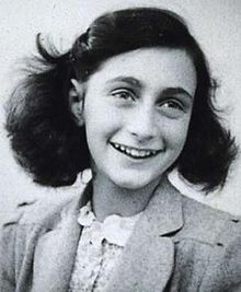 Anne Frank morreu em 31/03/1945 | /