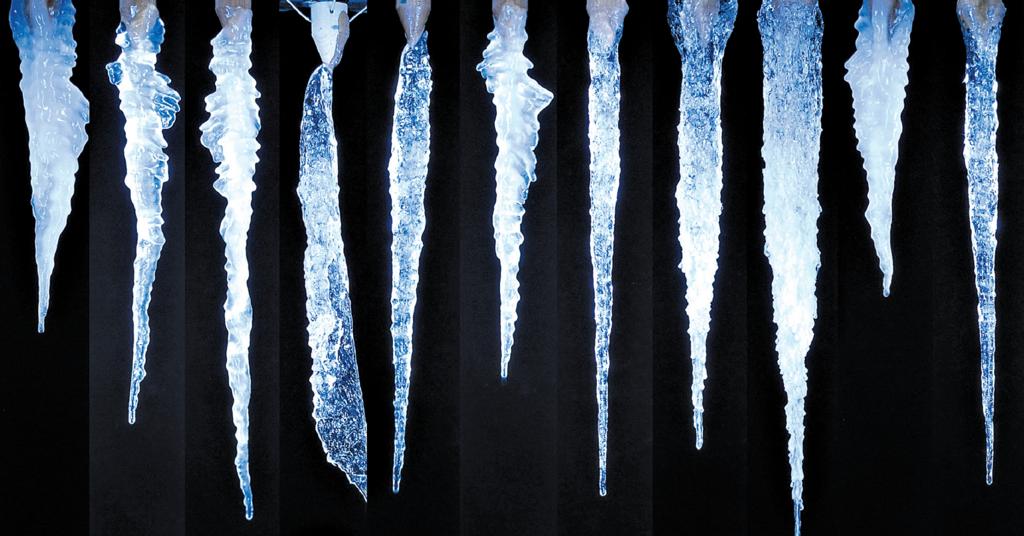 Pingentes de gelo criados artificialmente em laboratório | Antony Szu-Han Chen e Stephen Morris/
