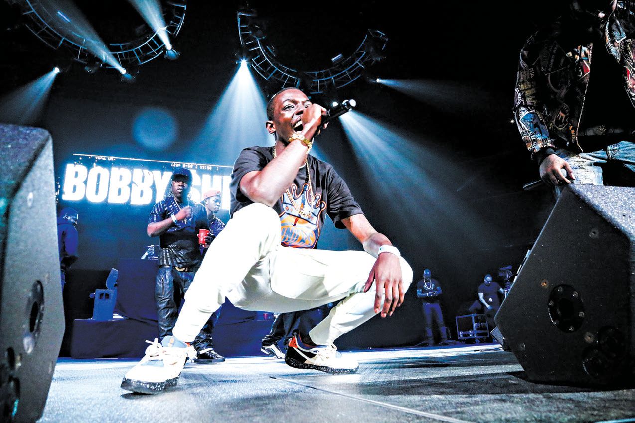 Após lucrar com canções sobre a vida no crime, gravadora se recusa a ajudar rapper Bobby Shmurda | Krista Schlueter/The New York Times