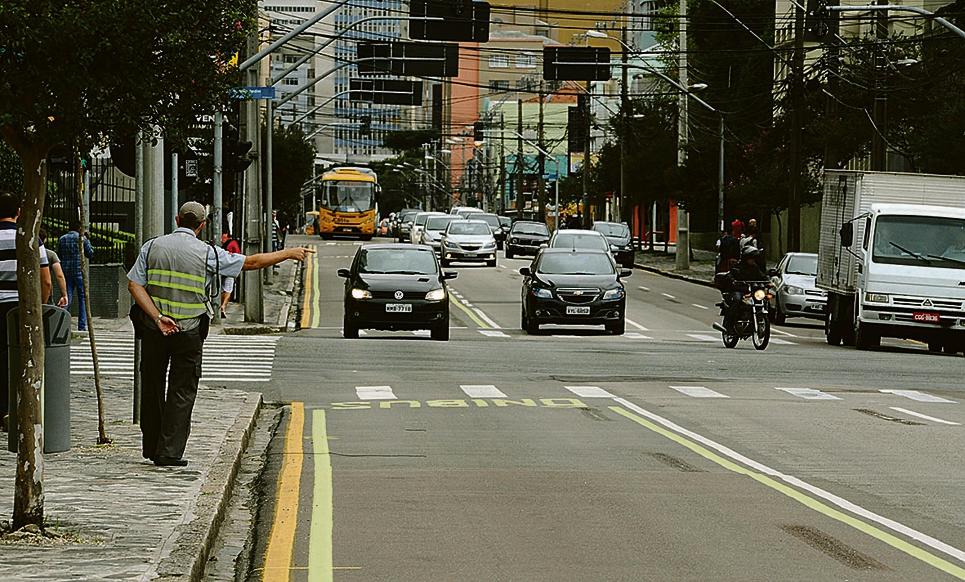 | Everson Bressan/SCMS