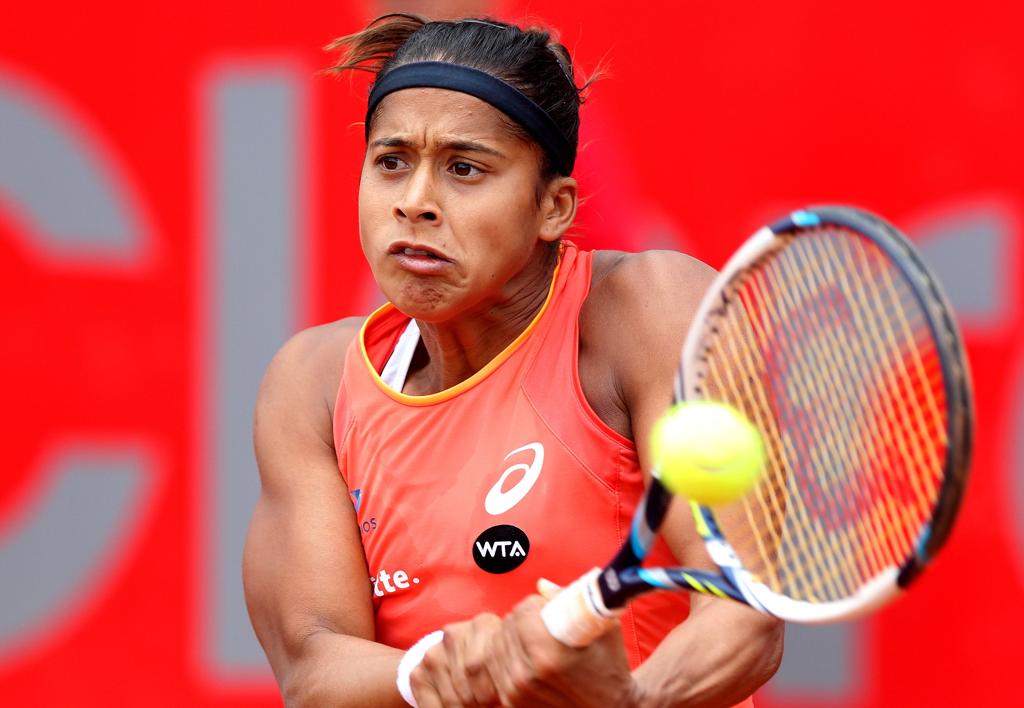 Teliana Pereira venceu a estoniana Kaia Kanepi por 2 sets a 0. | Leonardo Muñoz/EFE
