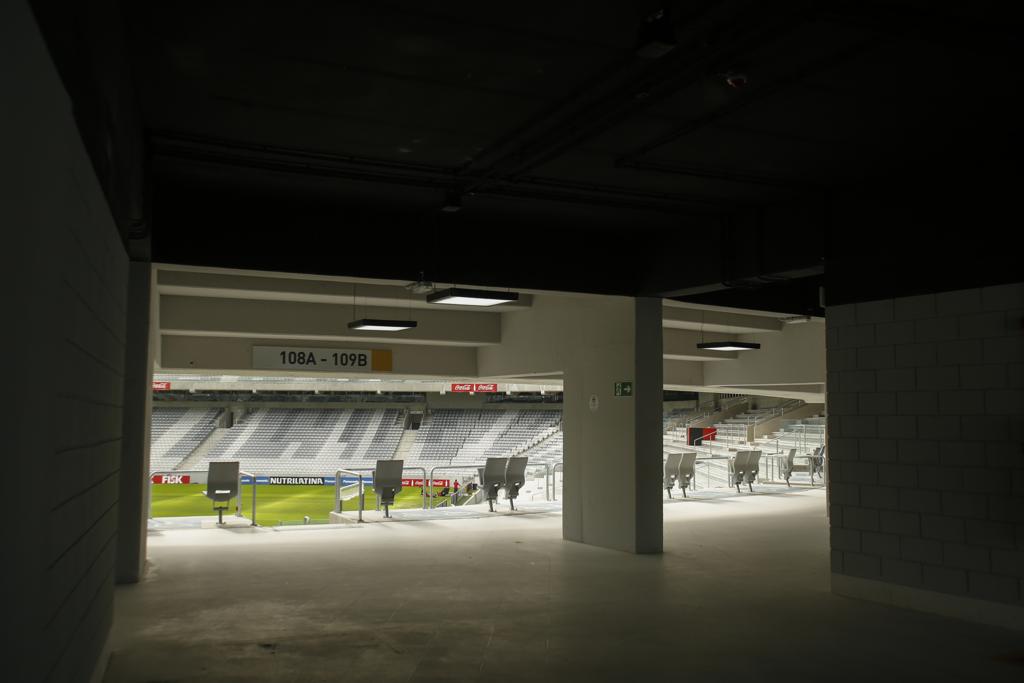 Estádio padrão Fifa, Arena da Baixada contrasta com o deficitário Torneio da Morte. | Marcelo Andrade/Gazeta do Povo
