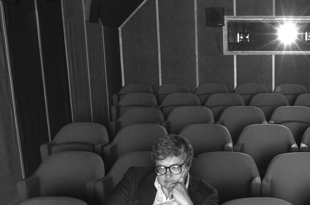 Roger Ebert em seu “escritório”: documentário Life Itself aborda a vida do crítico vencedor do Pulitzer. | Divulgação