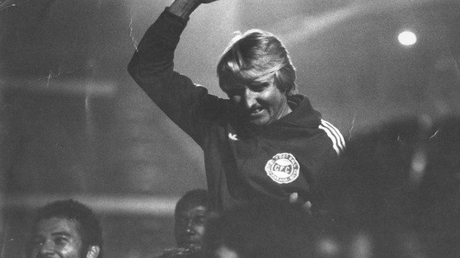 Dirceu Krüger campeão pelo Coritiba como técnico, em 1986. | Arquivo/GRPCOM
