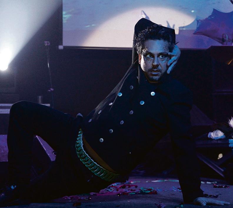 Ator global se apresenta com sua antiga “banda-deboche”  na noite deste sábado (25). | Luiz Costa/Divulgação