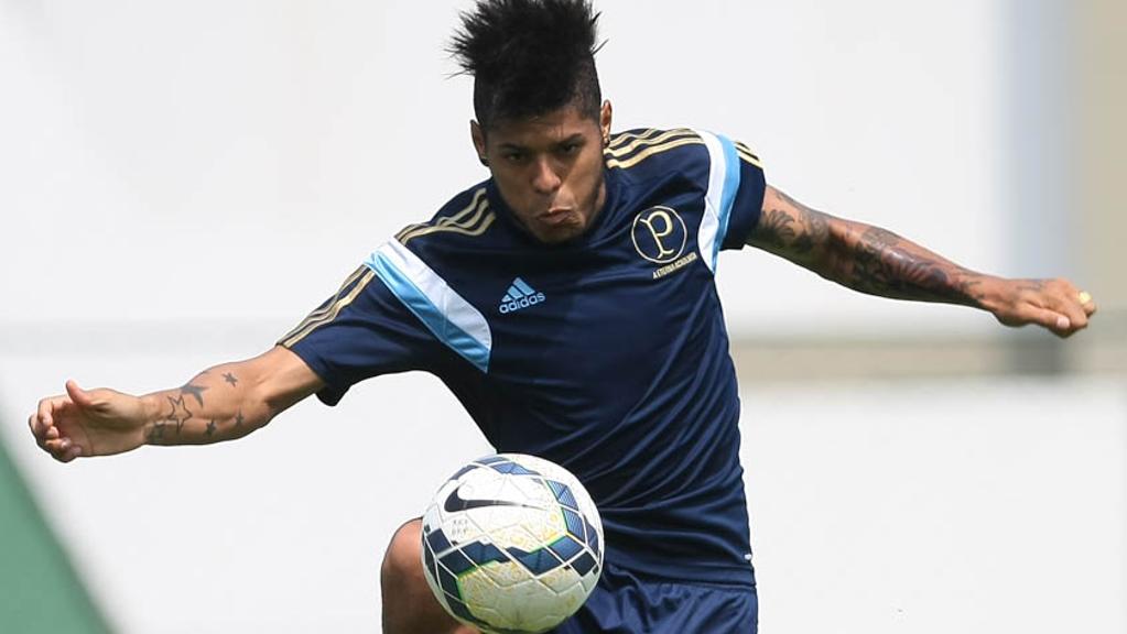 Atacante Leandro vem para o Coritiba como moeda de troca na transferência de Robinho para o Palmeras. | Cesar Greco /Gazeta do Povo