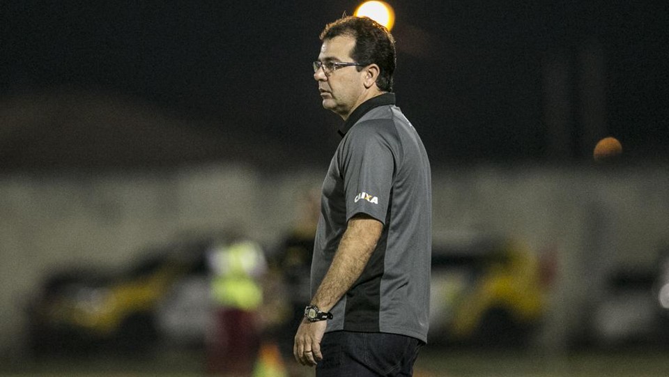 Técnico Enderson Moreira não poderá contar com Walter no ataque do Atlético contra o Remo. | Marcelo Andrade/Gazeta do Povo