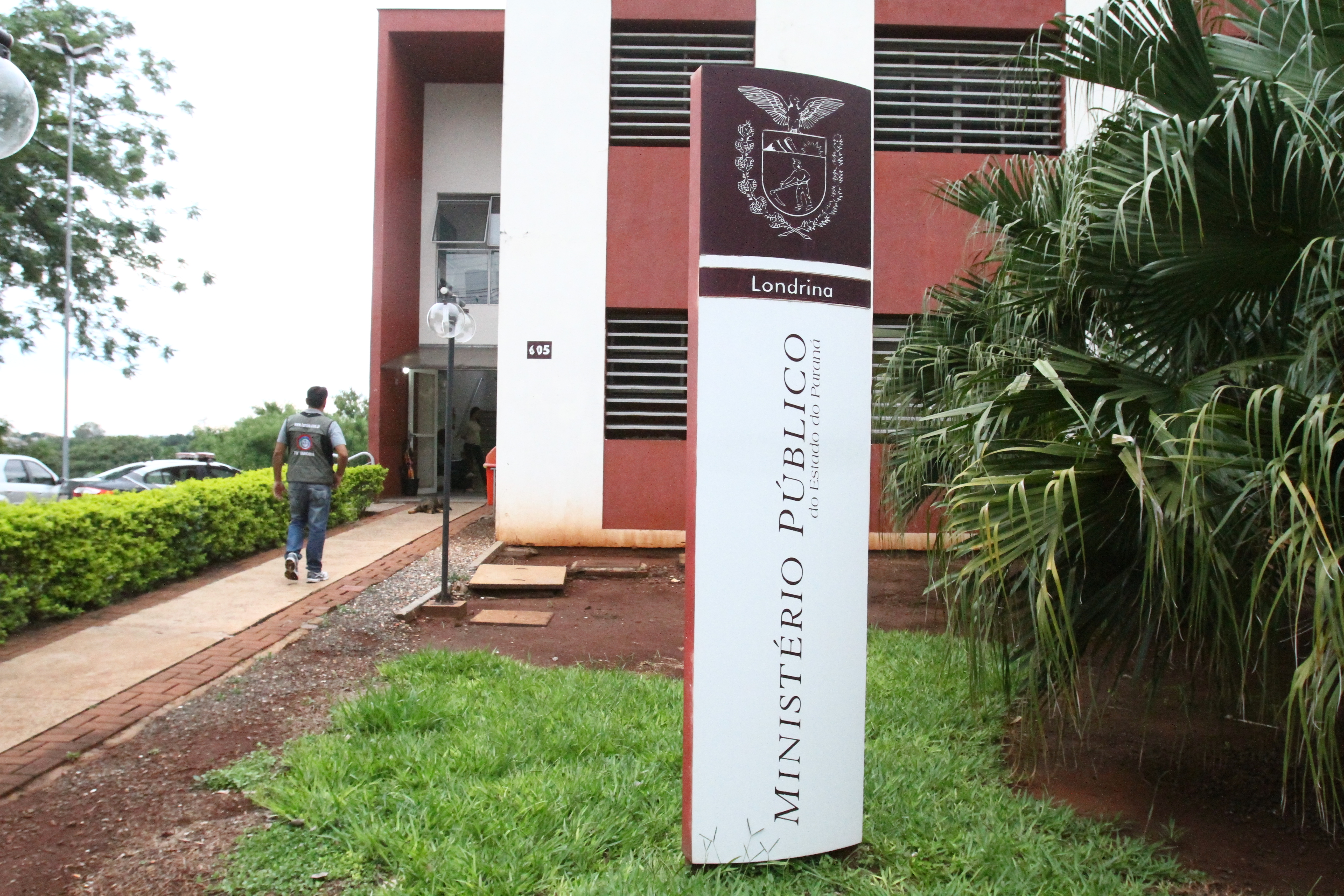 Sede do MP em Londrina: investigações continuam, diz promotor. | Gilberto Abelha/Jornal de Londrina