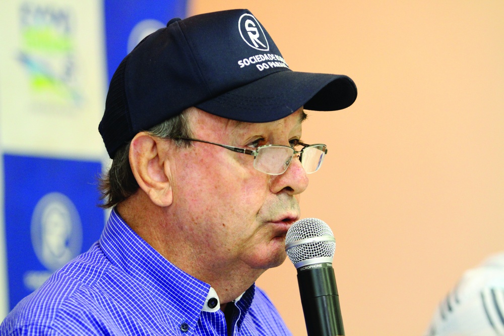 Presidente da Sociedade Rural do Paraná diz que é preciso investir para chamar público. |