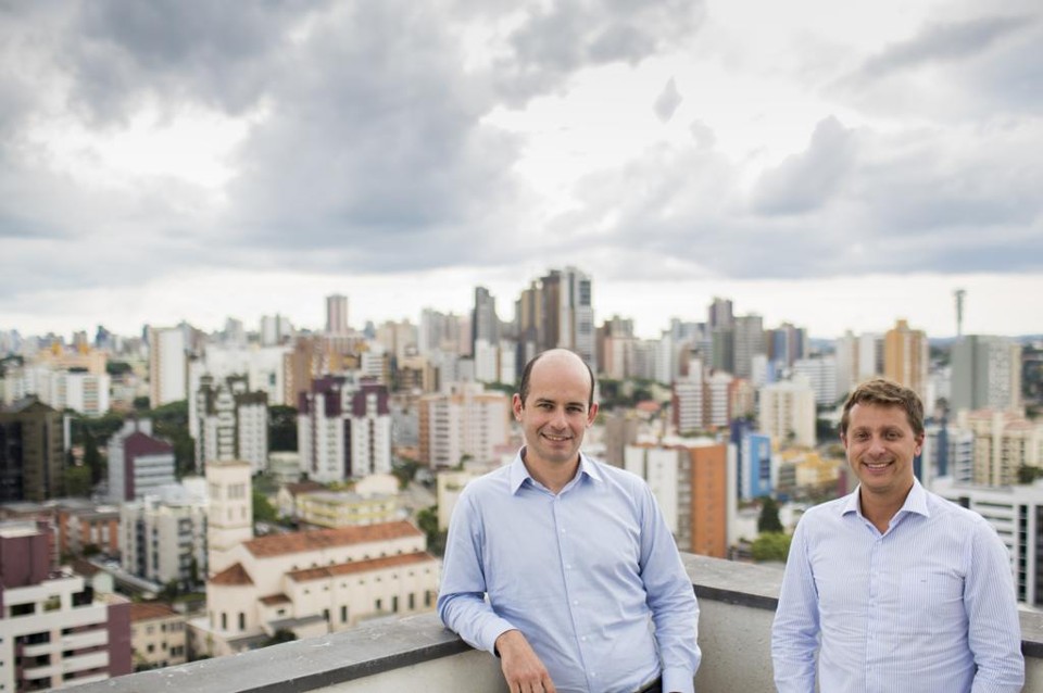 João Del Valle e Alphonse Voigt, da Ebanx, preparam expansão para outros países da América Latina. | Brunno Covello/Gazeta do Povo