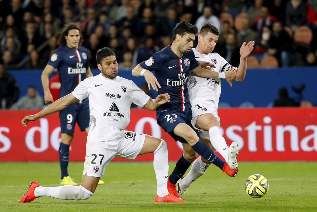 Pastore foi o articulador da vitória do Paris Saint-Germain, por 3 a 1, que devolveu a equipe parisiense à ponta da classificação. | Gonzalo Fuentes/Reuters