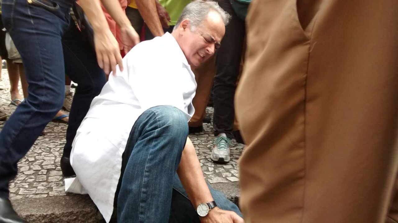 Professor Galdino (PSDB) relata que uma pessoa teria feito um discurso contra políticos com mandato, o que seria a causa da agressão a ele | Divulgação/