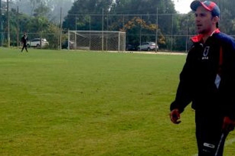 Fernando Miguel admite intenção de se tornar treinador no futuro e ganha experiência como interino no Paraná. | Divulgação/Paraná