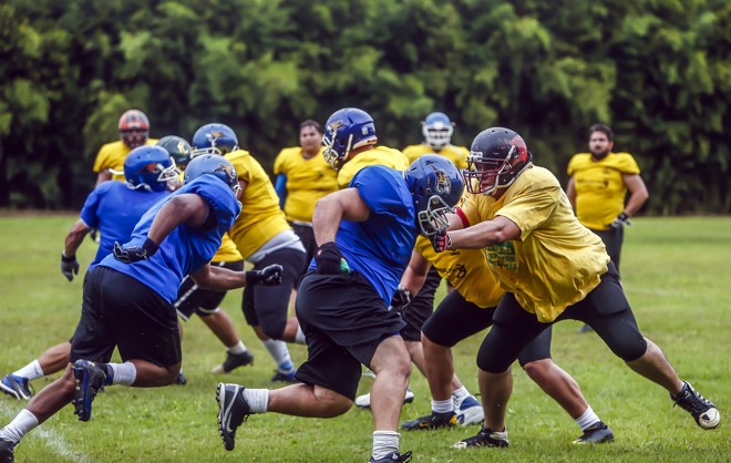 Seleção Brasileira de Futebol Americano fazendo um treinamento intensivo no feriado de Tiradentes na Unicentro em Irati, interior do Paraná. Seleção se prepara para a primeira participação do Brasil na Copa do Mundo de Futebol Americano. | Albari Rosa/gazeta do povo