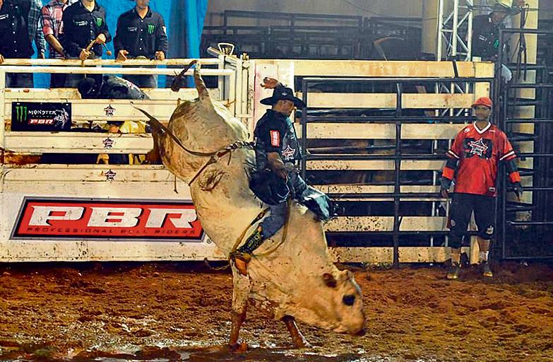 Rodeios serão atração nas três noites que encerram o evento. |