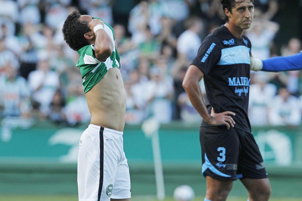 Coritiba e Londrina aumentaram a rivalidade nos últimos anos | Antonio More / Agência de Notícias - Gazeta do Povo
