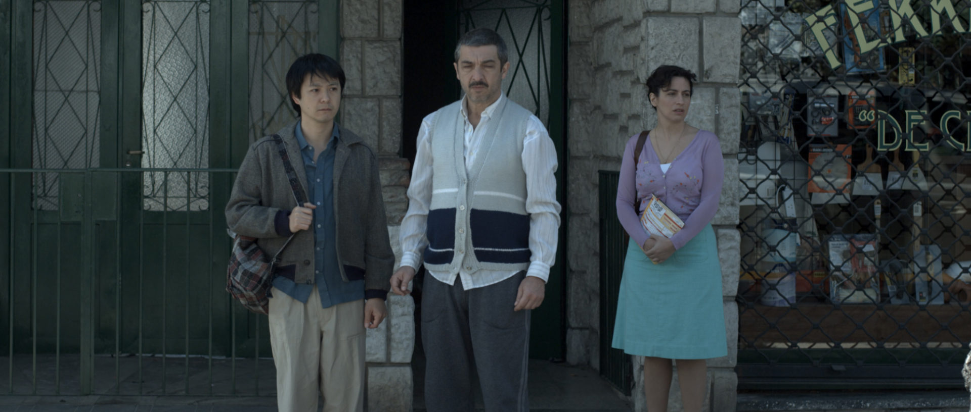 Ignacio Huang, Ricardo Darín e Muriel Santa Ana em cena de “Um Conto Chinês”. | /